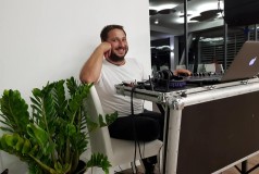 DJ (Vasia) OOPS