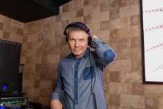 DJ Bond