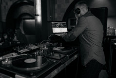 DJ Bond