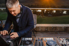 DJ Bond