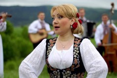 Адриана Окишану
