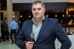 Ади Карп