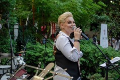 Кристина Скарлат