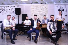 Taraf de lux