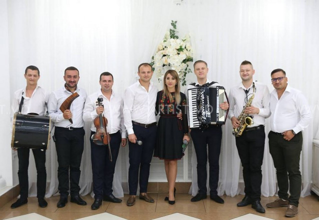 Formația Art Lăutarii