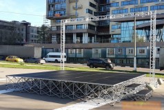 Сцена / подиум