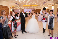 народные танцы на торжества ARTaDance