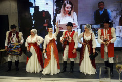 Алёна Трибой