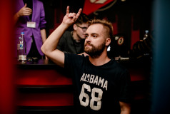 Влад Слюсаренко