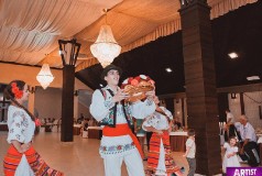 Dansatori pentru ceremoni Efros Adriana