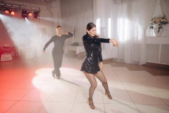 Stop&Dance