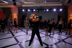 Stop&Dance