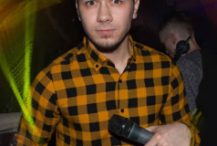Ведущий Владислав Гресь