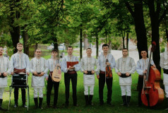 Ansamblu vocal-instrumental de cântece populare