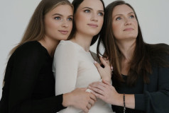 Юлия Лавренко