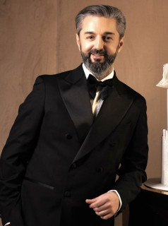 Адриан Урсу